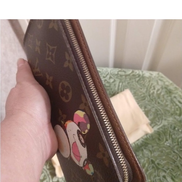 RARE LOUIS VUITTON WALLET - Picture 6 of 8